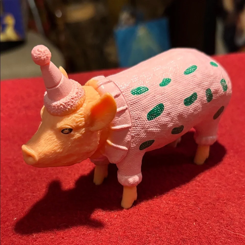 Charming Pink Pig Cake Topper
